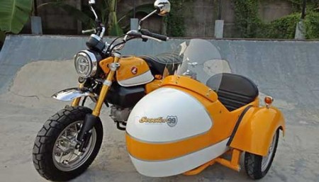 Honda Monkey Sidecar Exploration: Retro Style with Modern Practicality